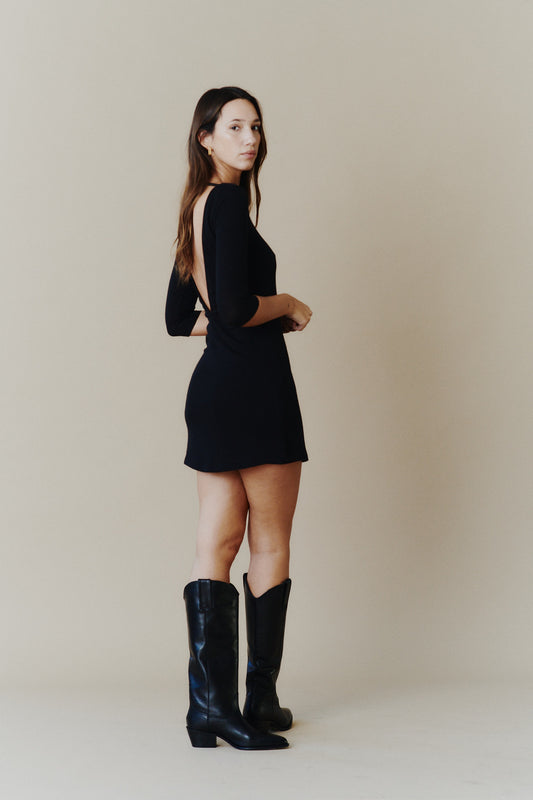 Vestido Afrodita black basic corto winter