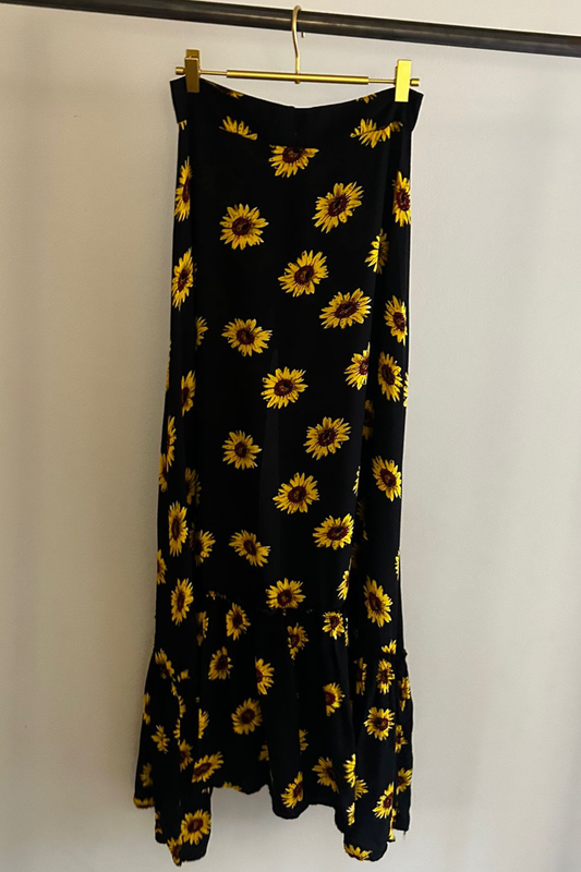 Falda · Hardy Girasoles