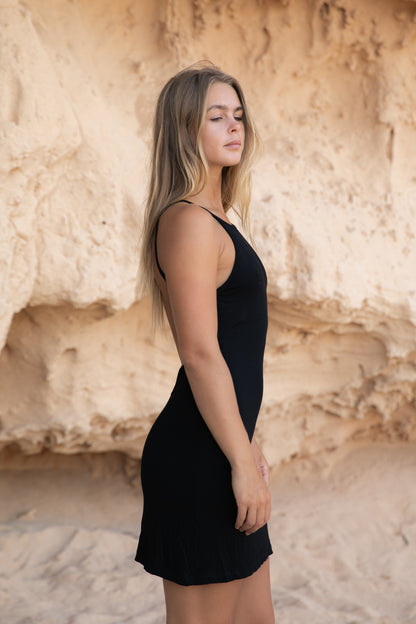 Vestido Afrodita Black Basic corto
